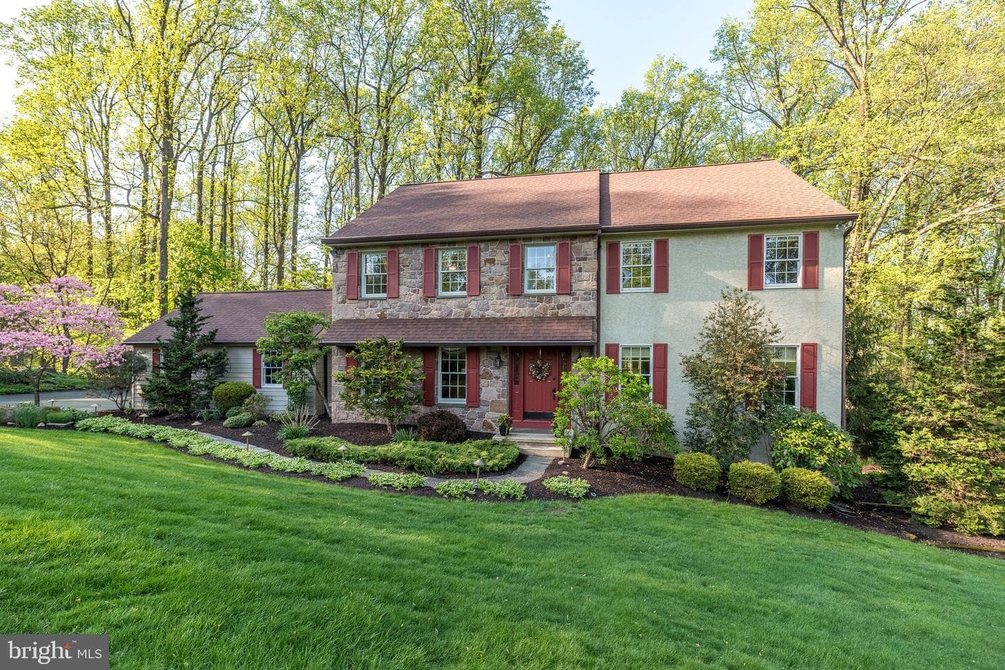 1813 Alyssa Ln