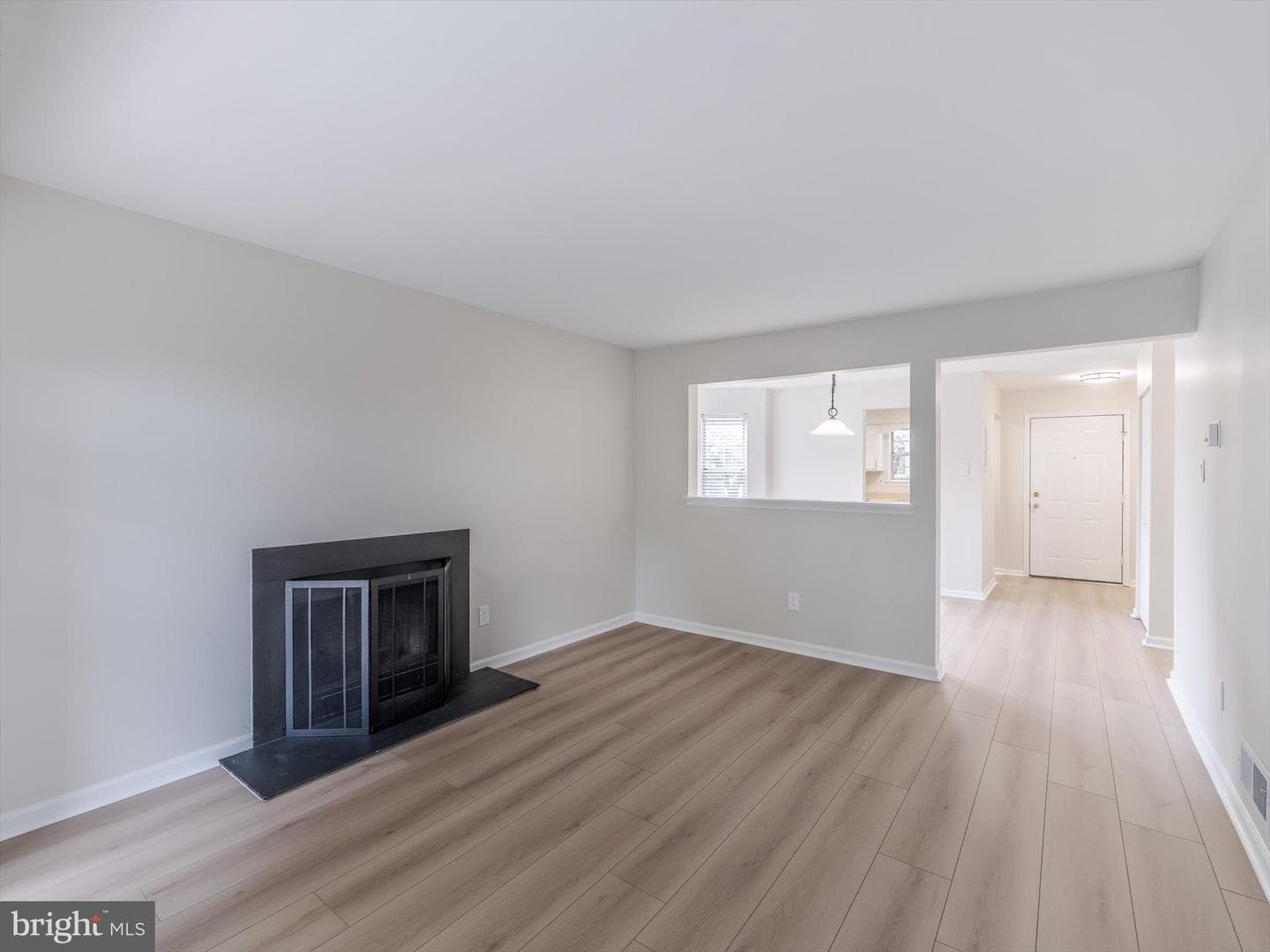 910 Railway Square #43 photo 3