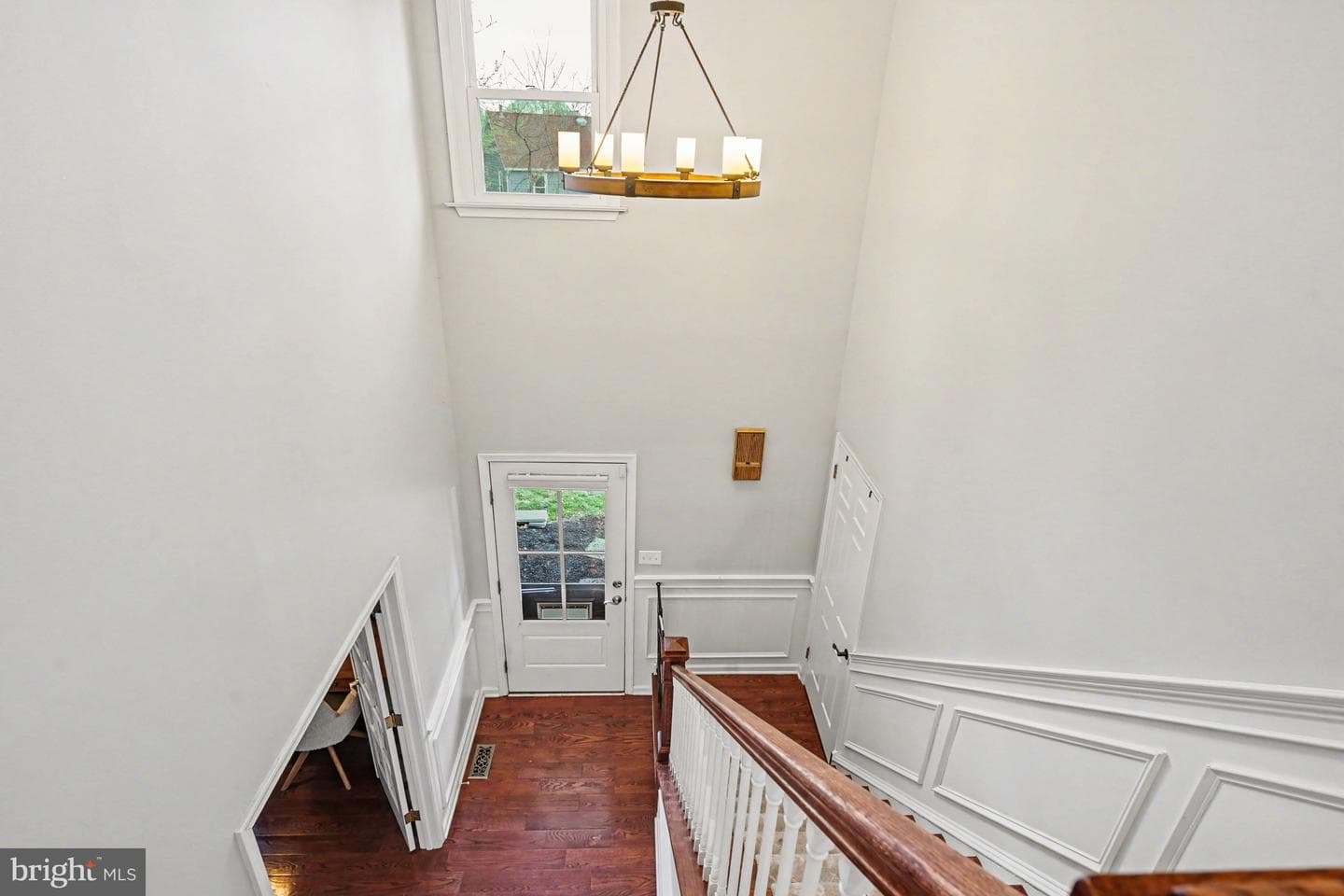 1102 Lantern Circle photo 36