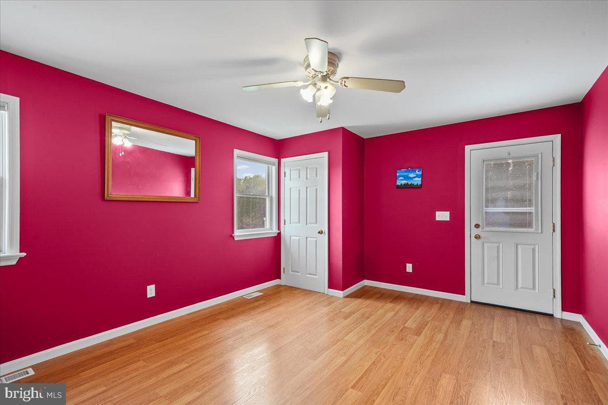 684 Waterway Road photo 13