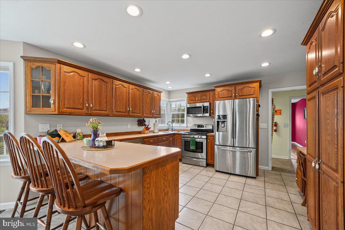 684 Waterway Road photo 9