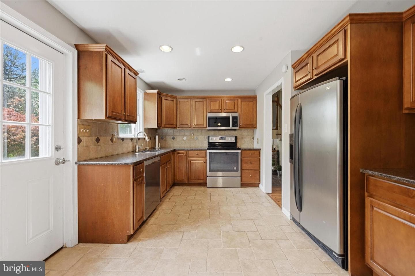 351 Moore Road photo 14