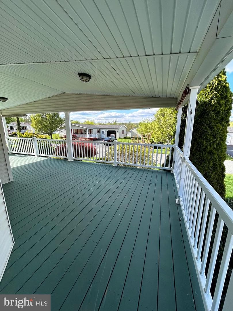 548 Conestoga Drive photo 6