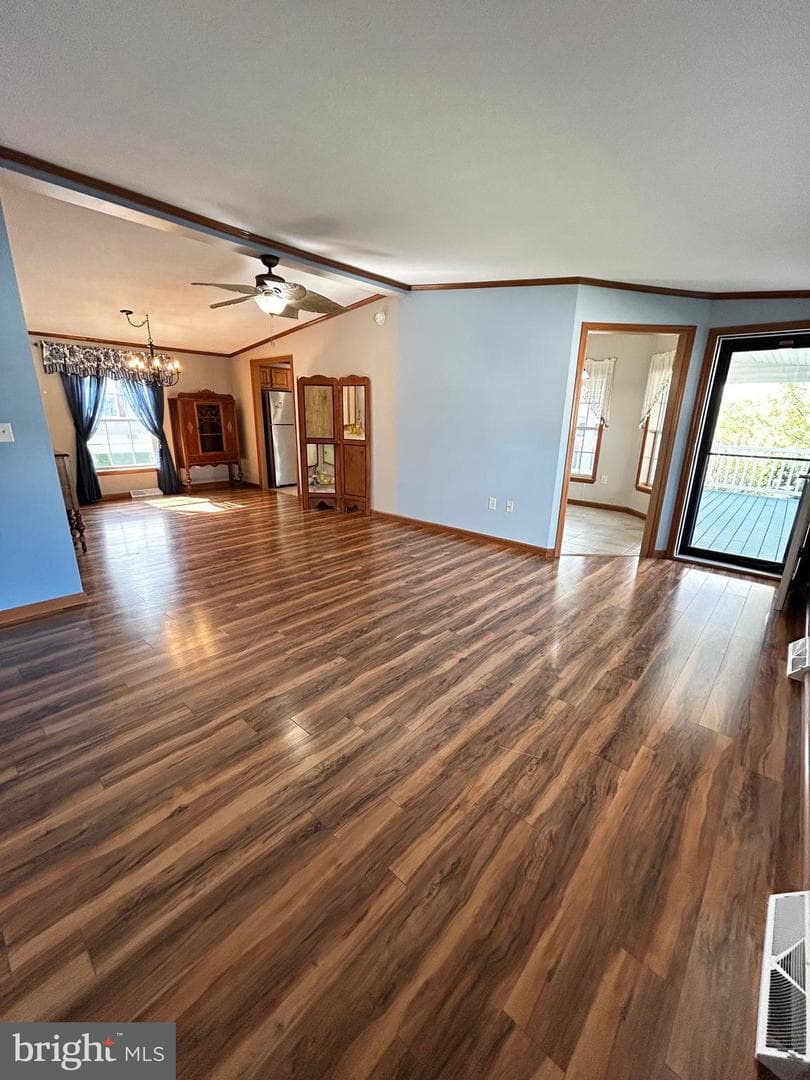 548 Conestoga Drive photo 9