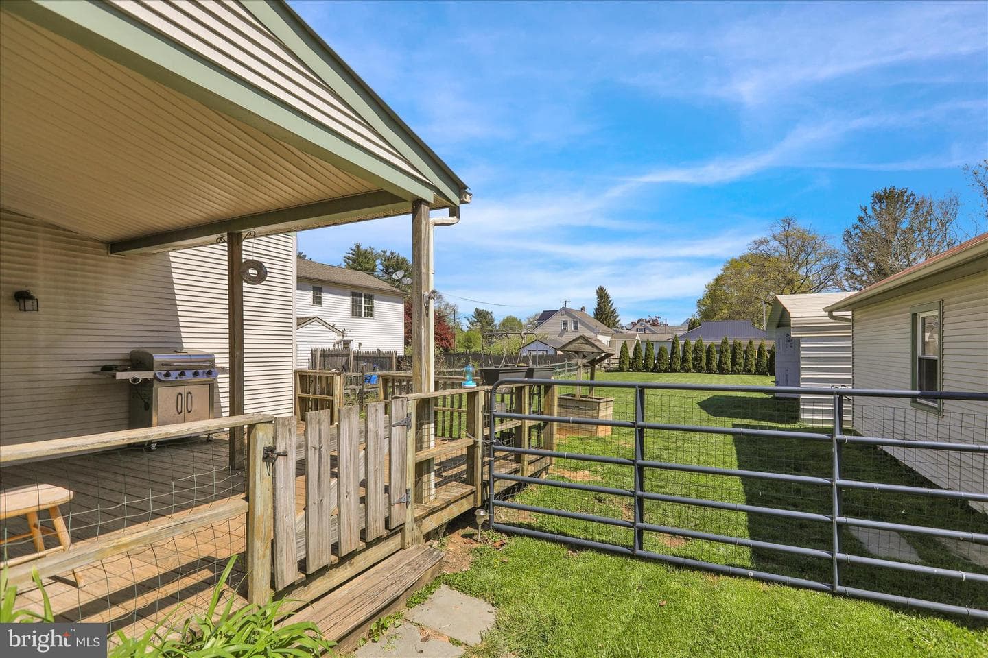 451 James Street photo 20