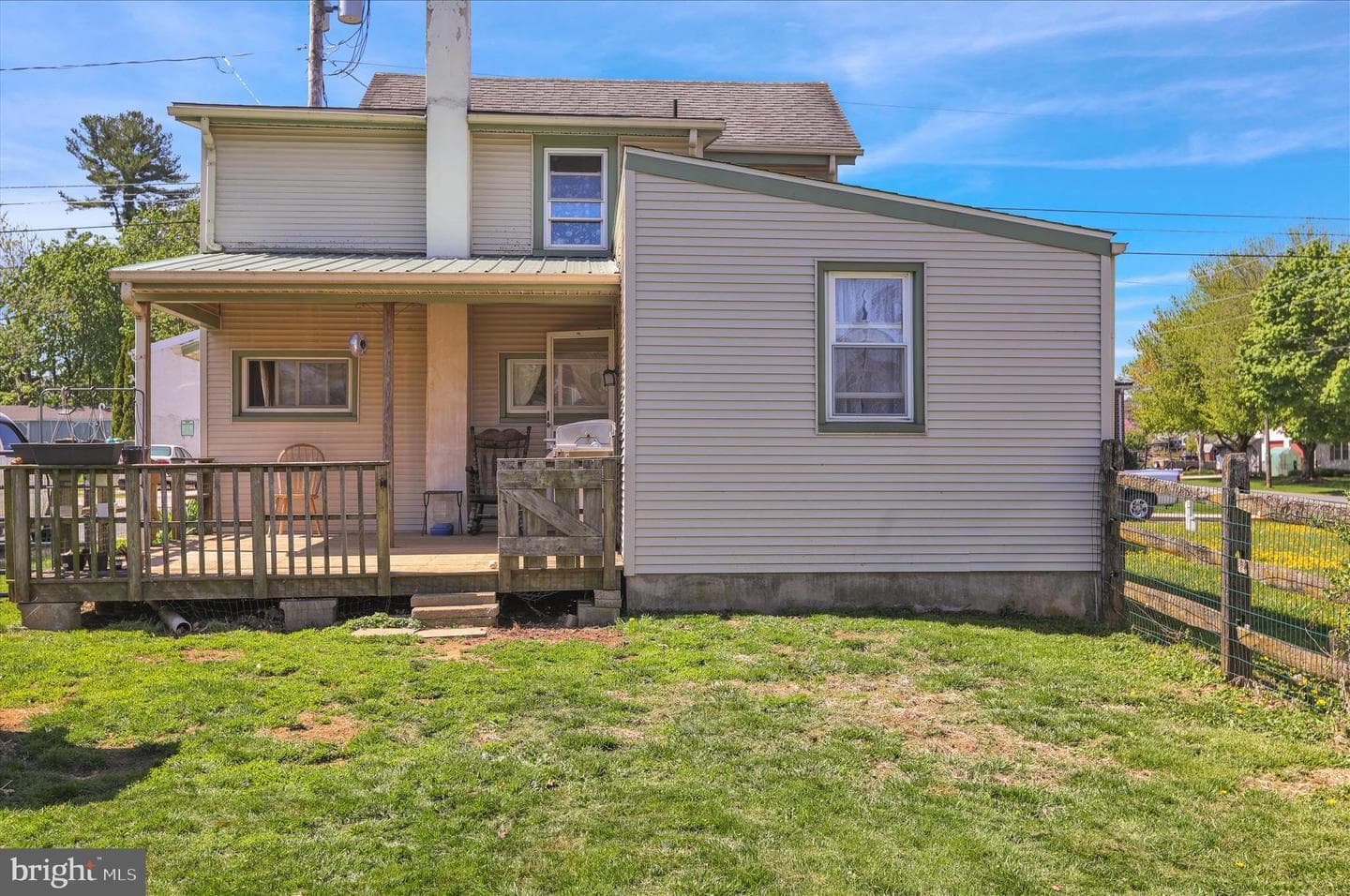 451 James Street photo 23