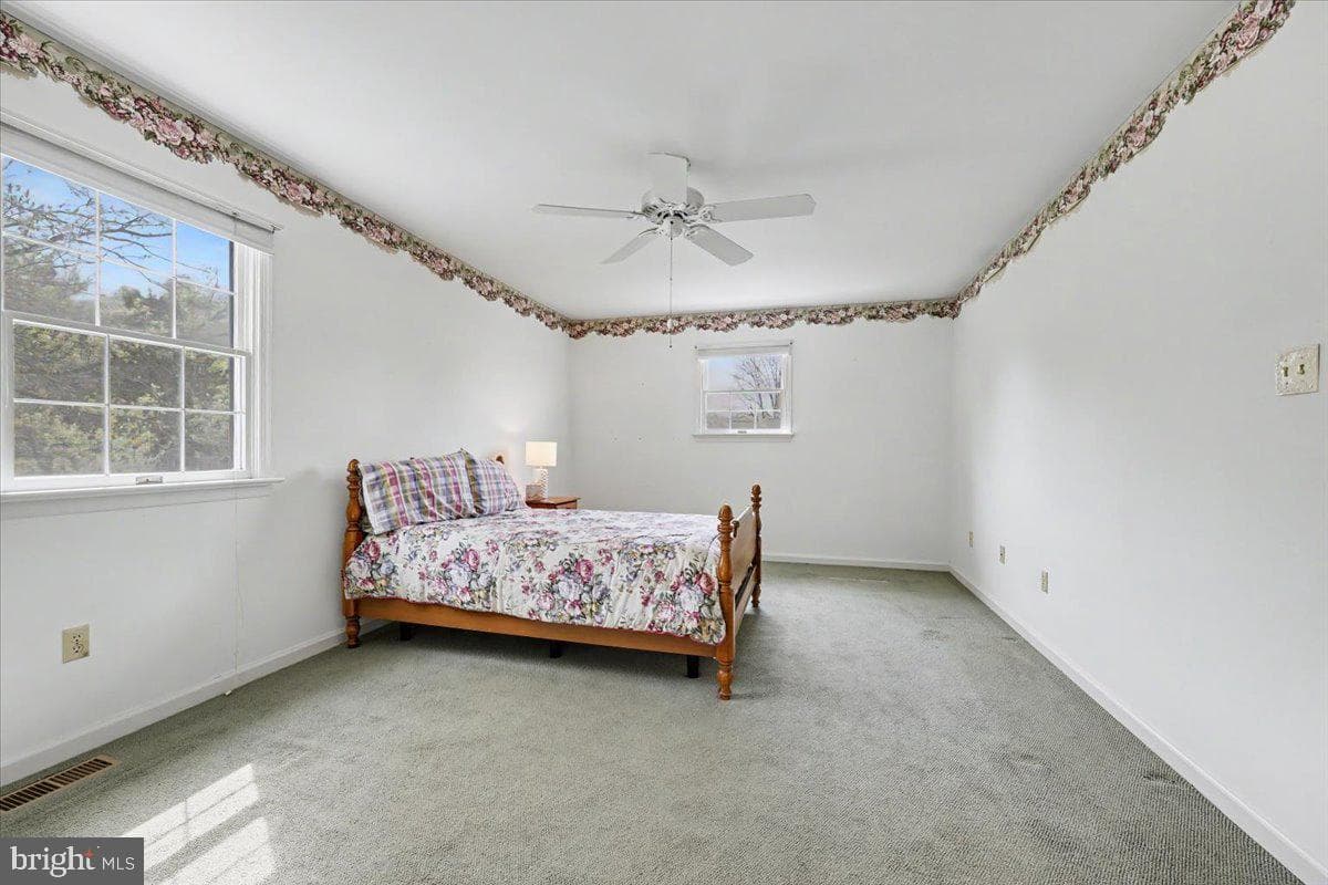 118 Carrie Lane photo 21