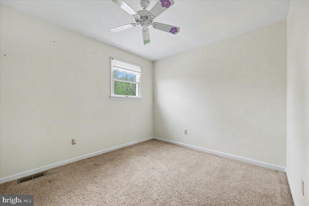 118 Carrie Lane photo 30