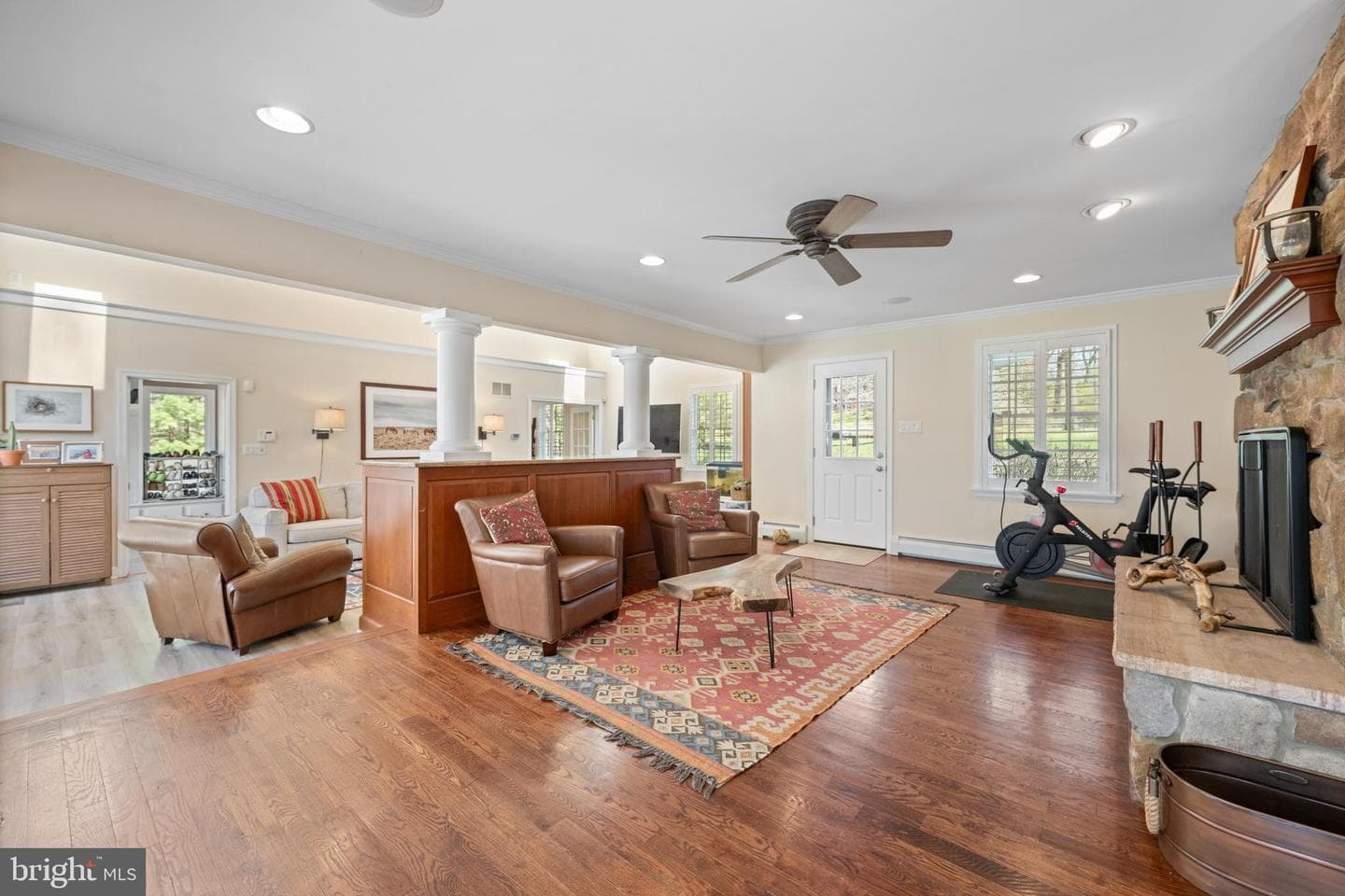 11 Foxchase Road photo 25