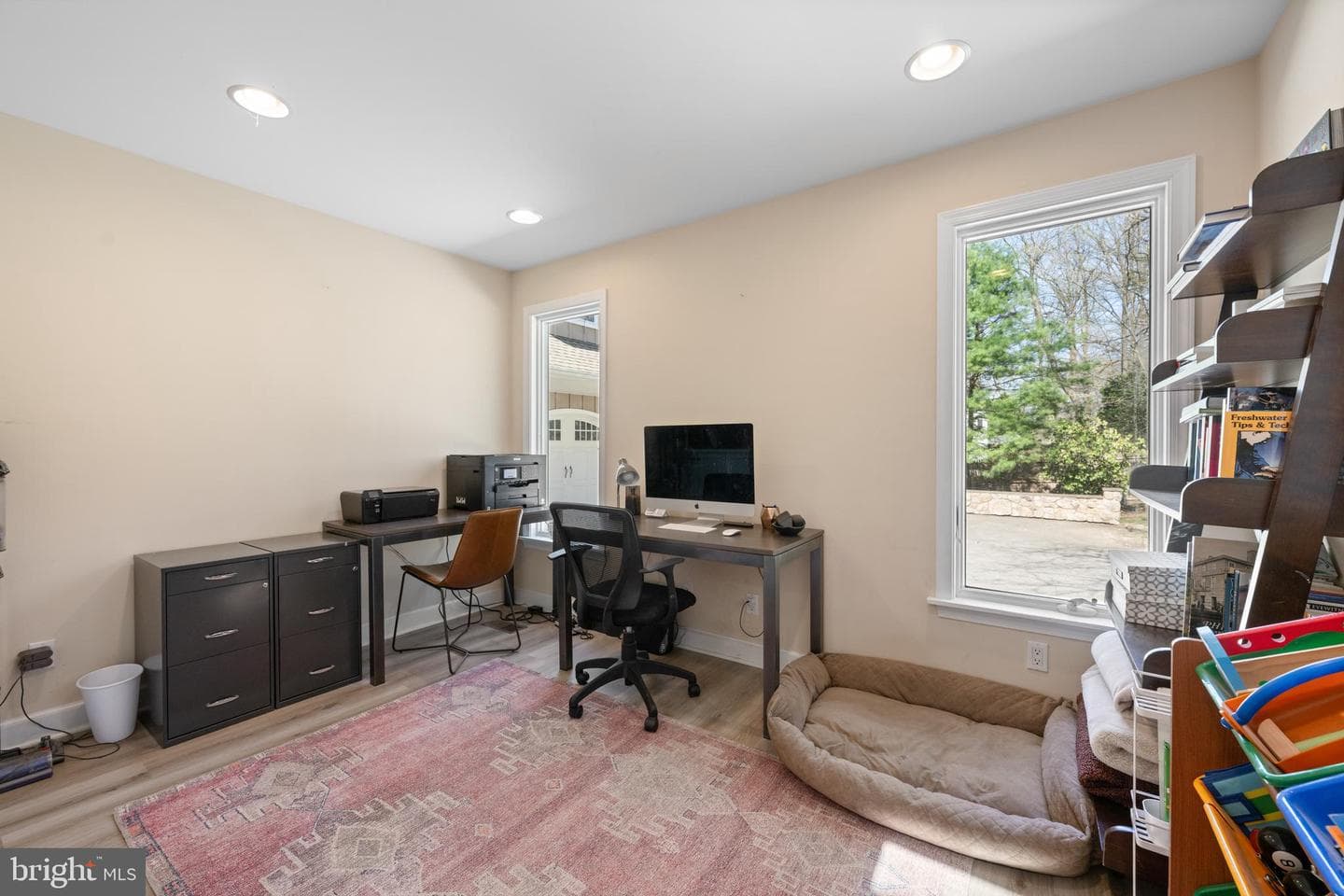 11 Foxchase Road photo 29