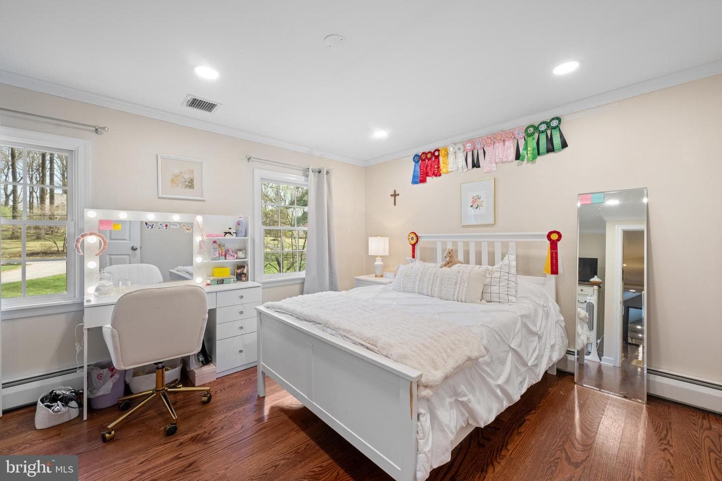 11 Foxchase Road photo 49