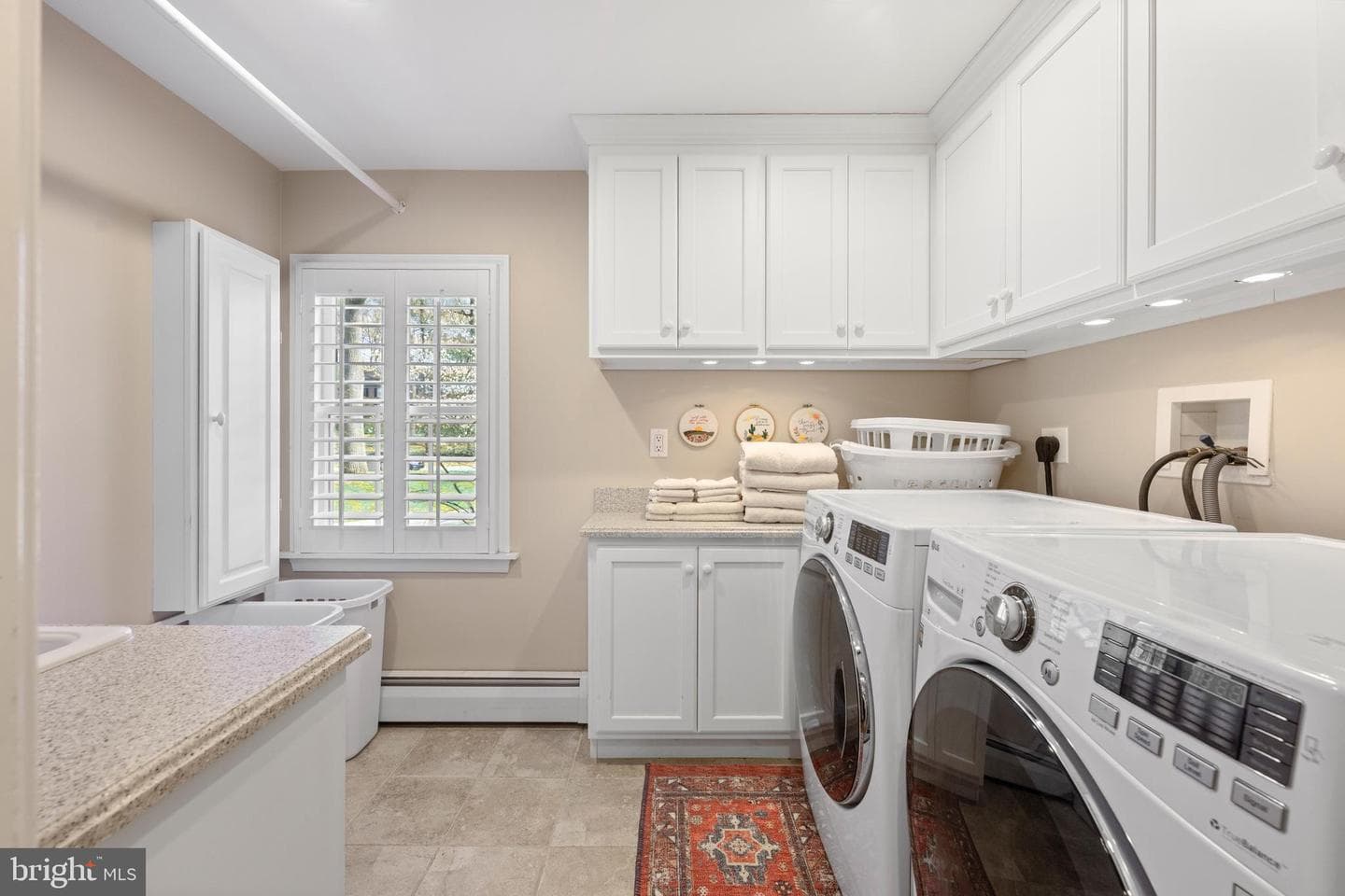 11 Foxchase Road photo 53