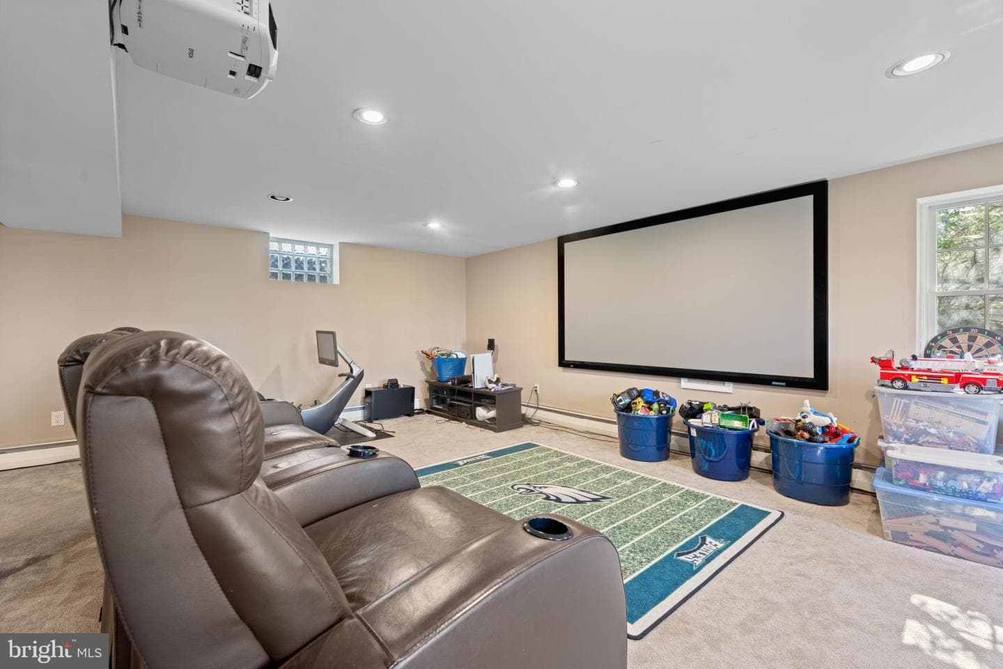 11 Foxchase Road photo 54