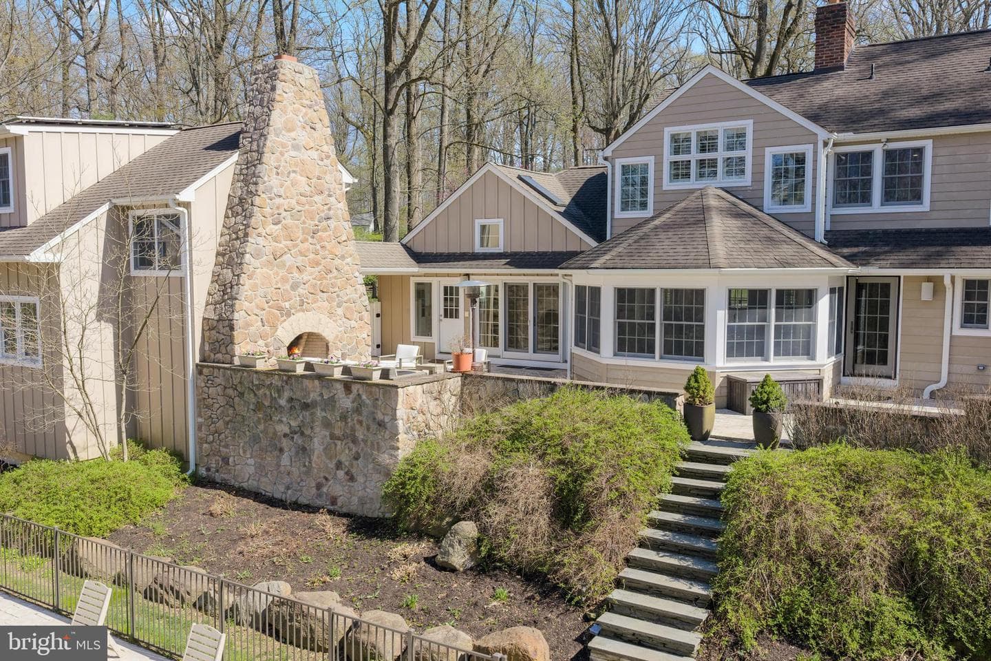 11 Foxchase Road photo 69