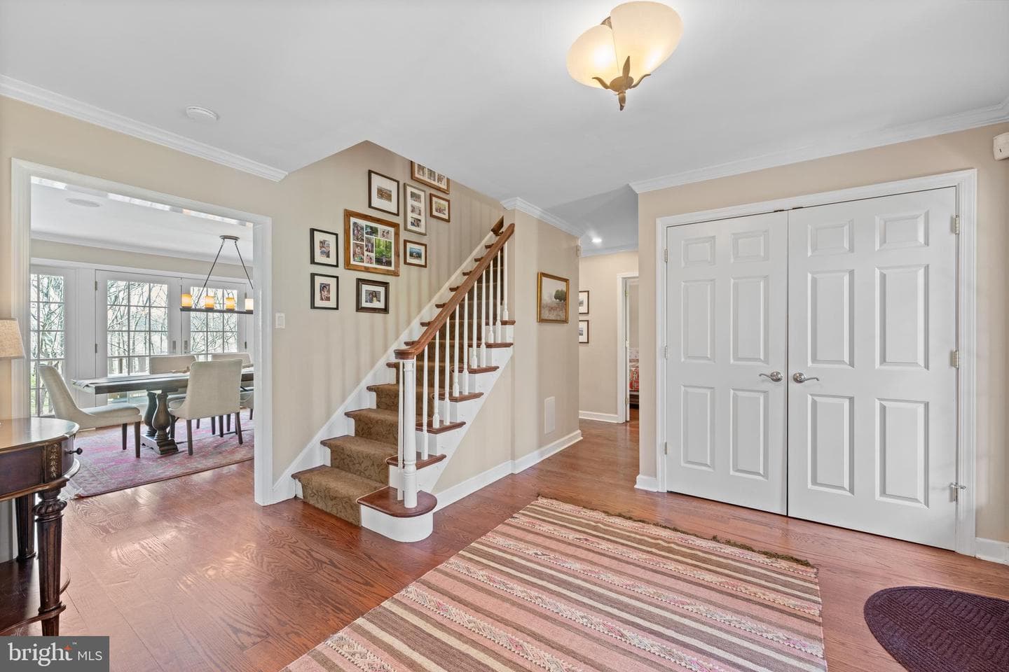 11 Foxchase Road photo 9