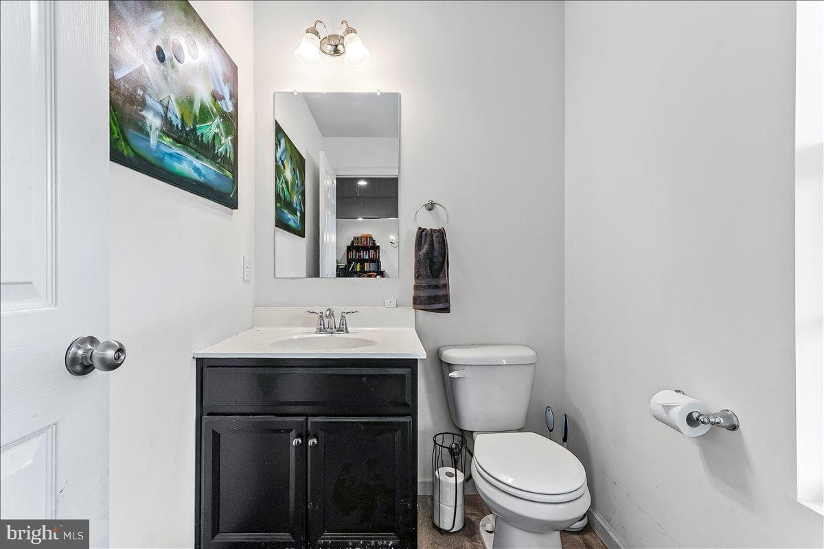 515 Boyce Street photo 5