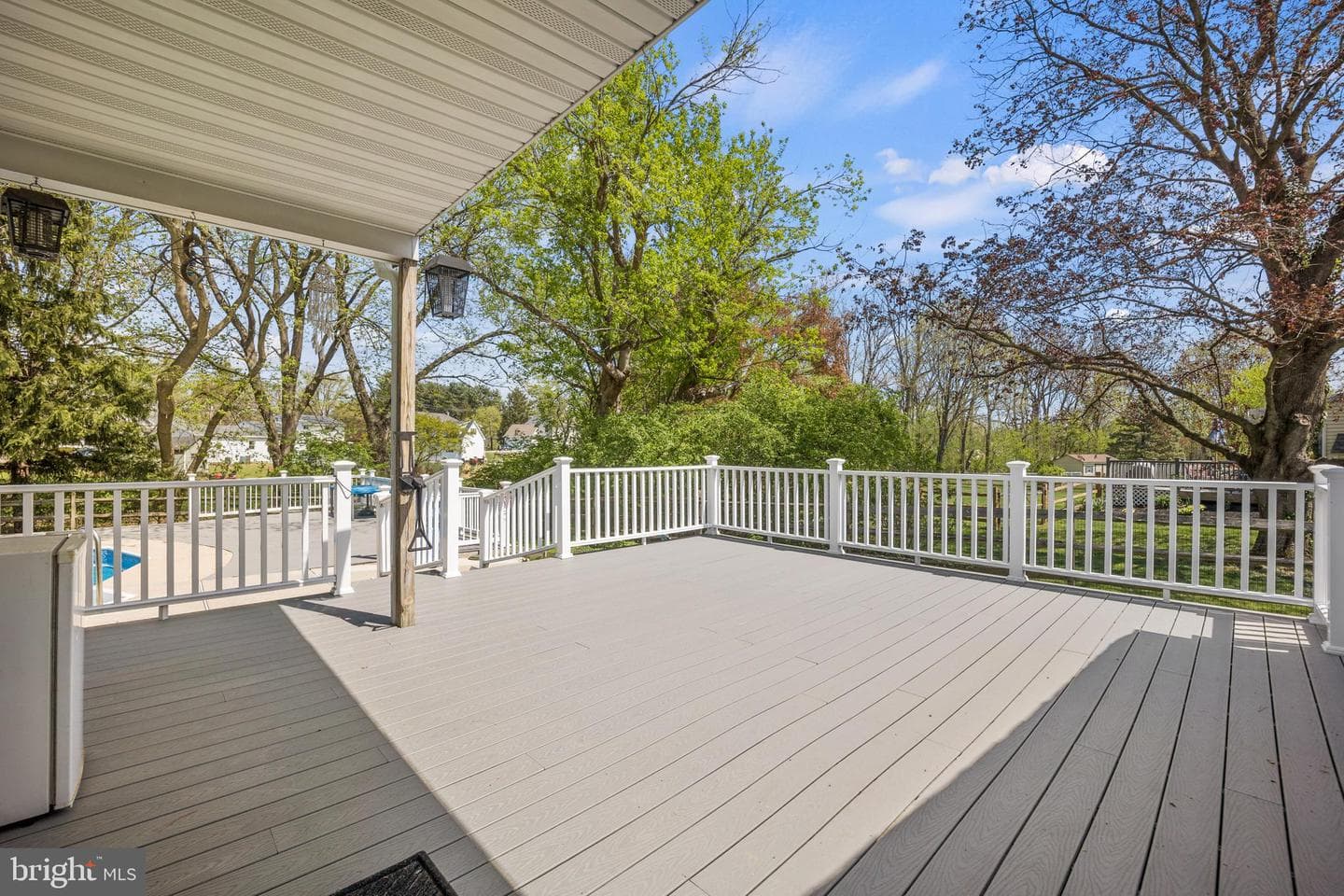 8 Locust Drive photo 19