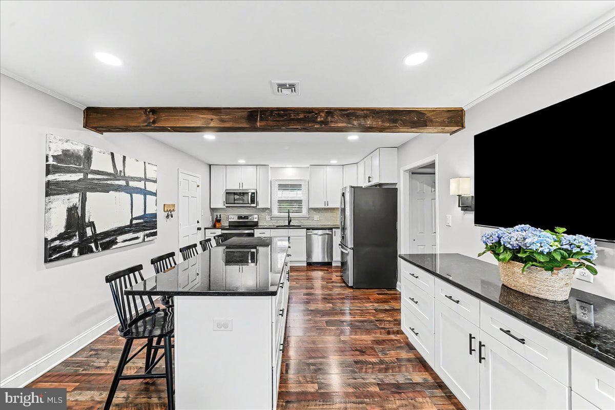772 Hunters Run Road photo 16