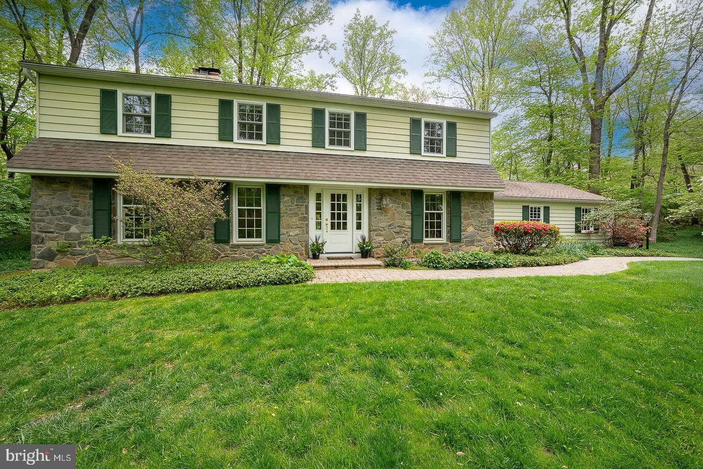 6 Quarterwood Road photo 2