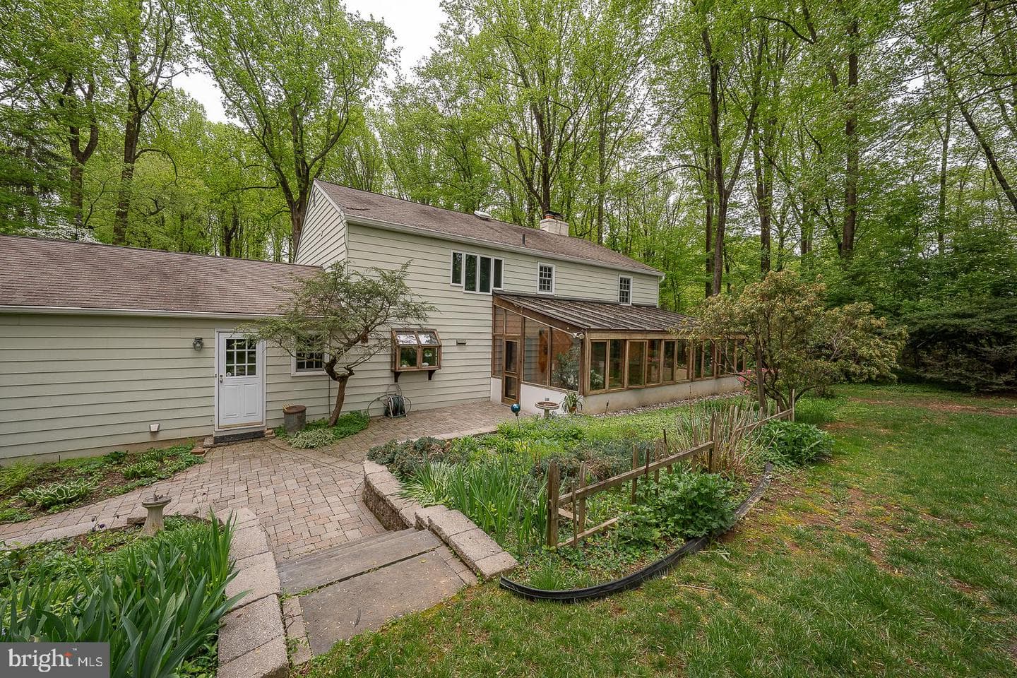 6 Quarterwood Road photo 52