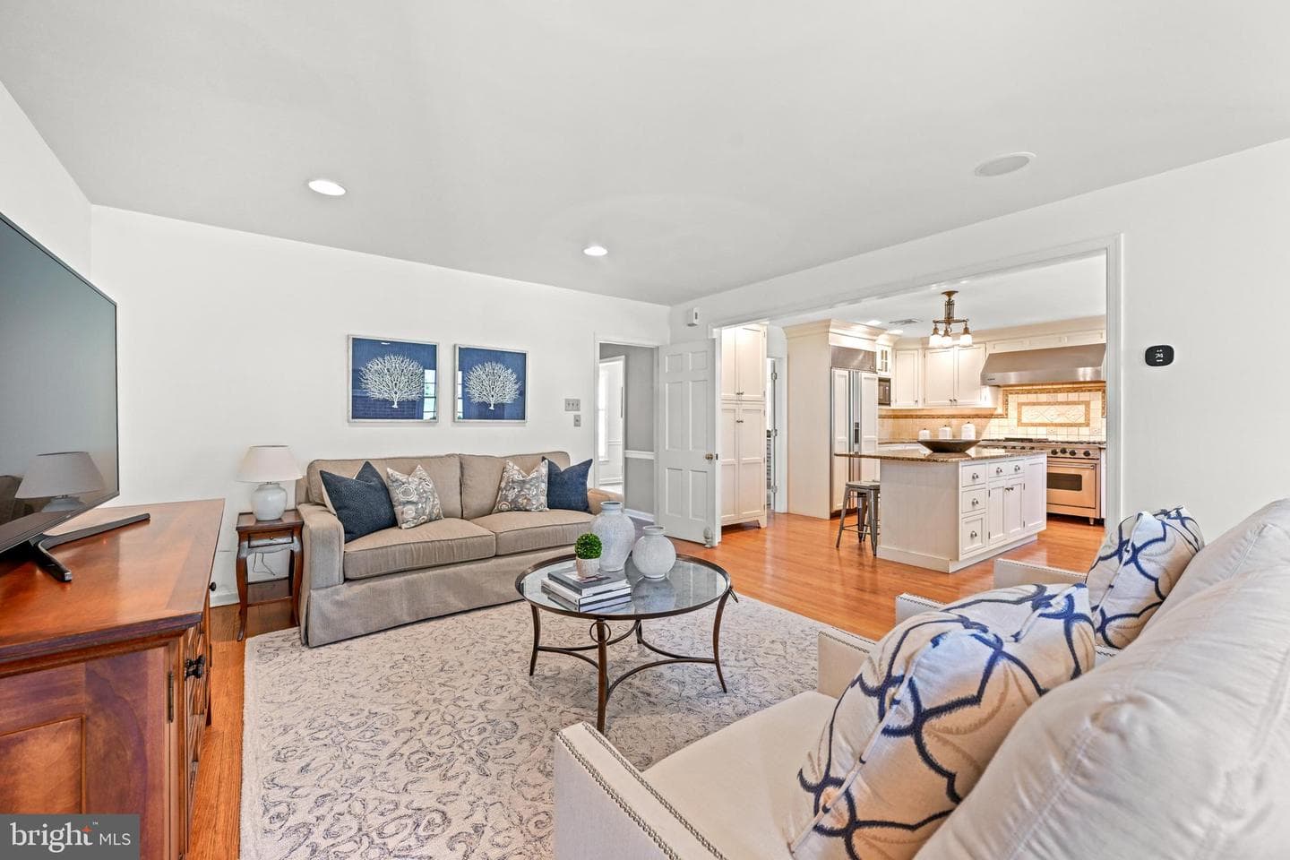 977 Ivycroft Road photo 16