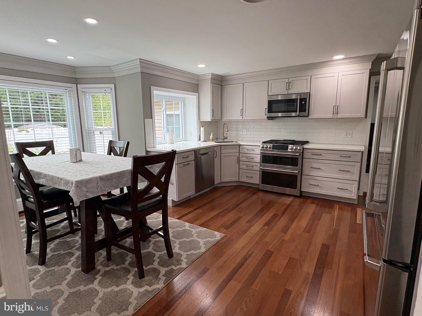 12 Pinewood Drive photo 4
