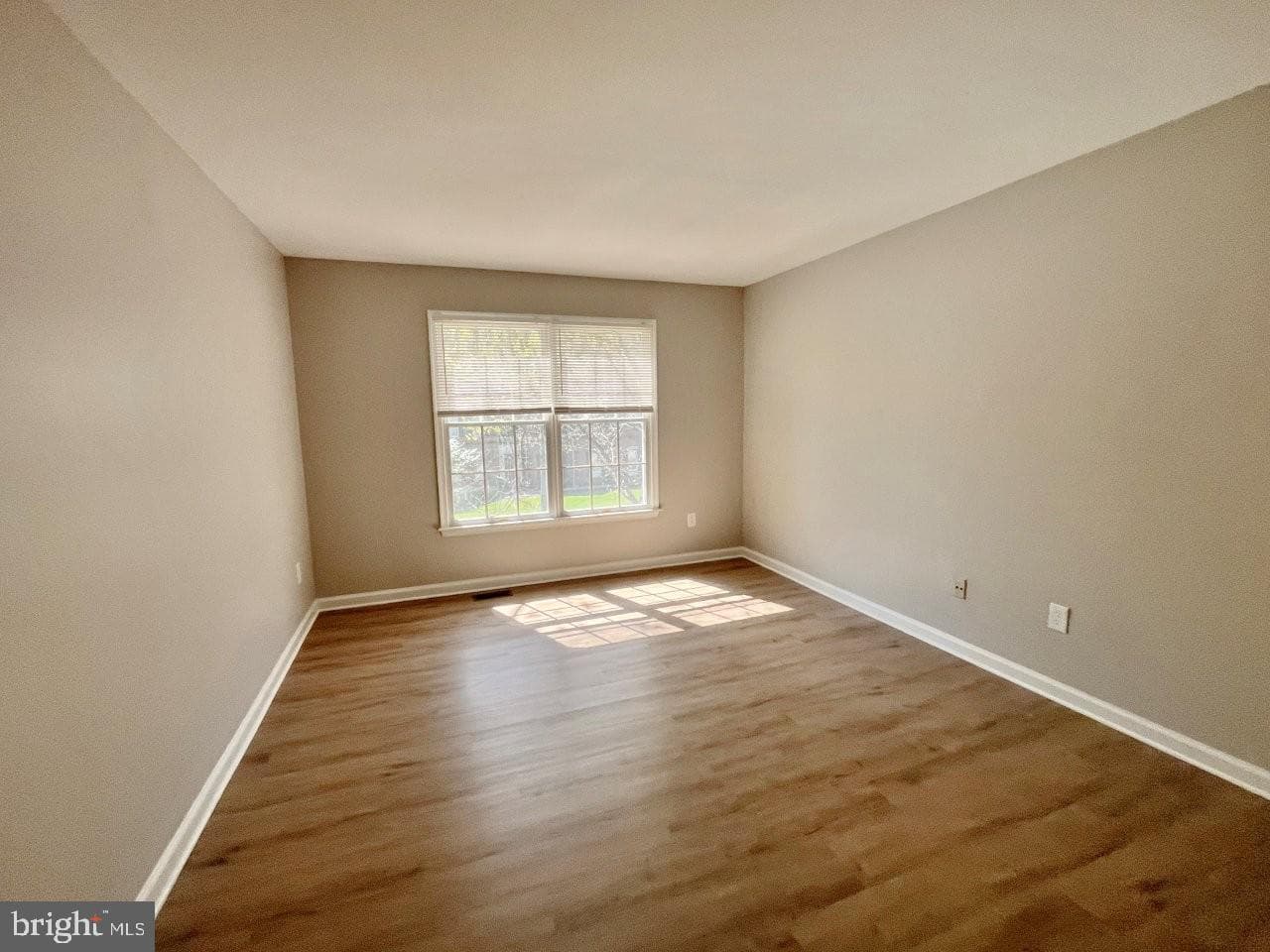 813 Tremont Drive photo 15