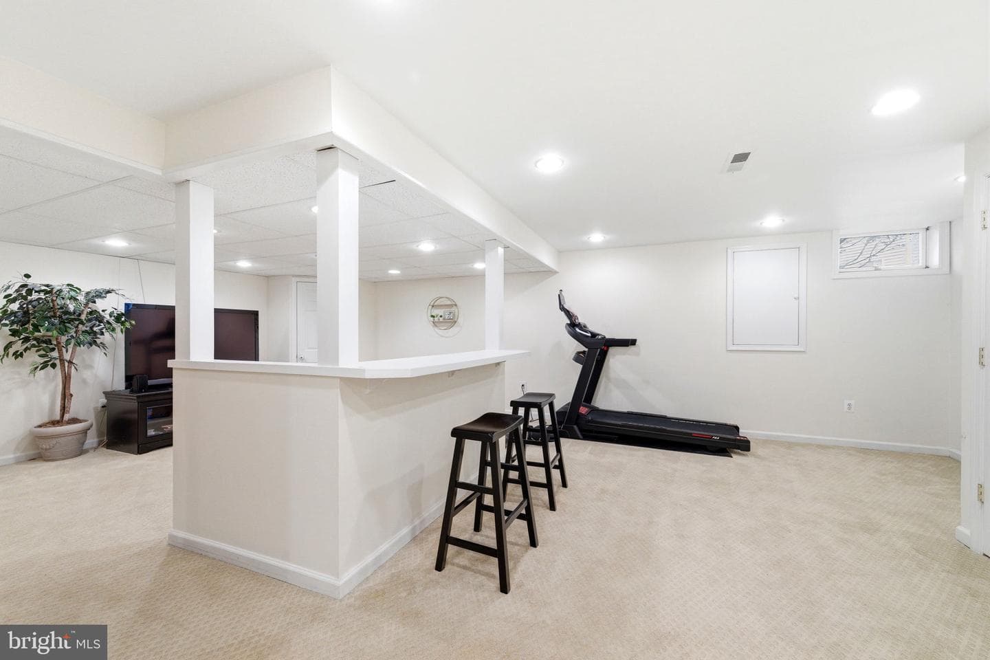 1003 Travis Court photo 61