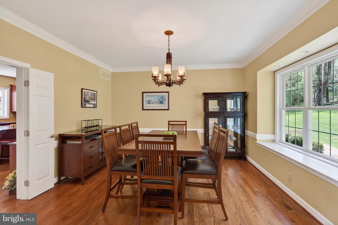 1207 Tullamore Circle photo 6