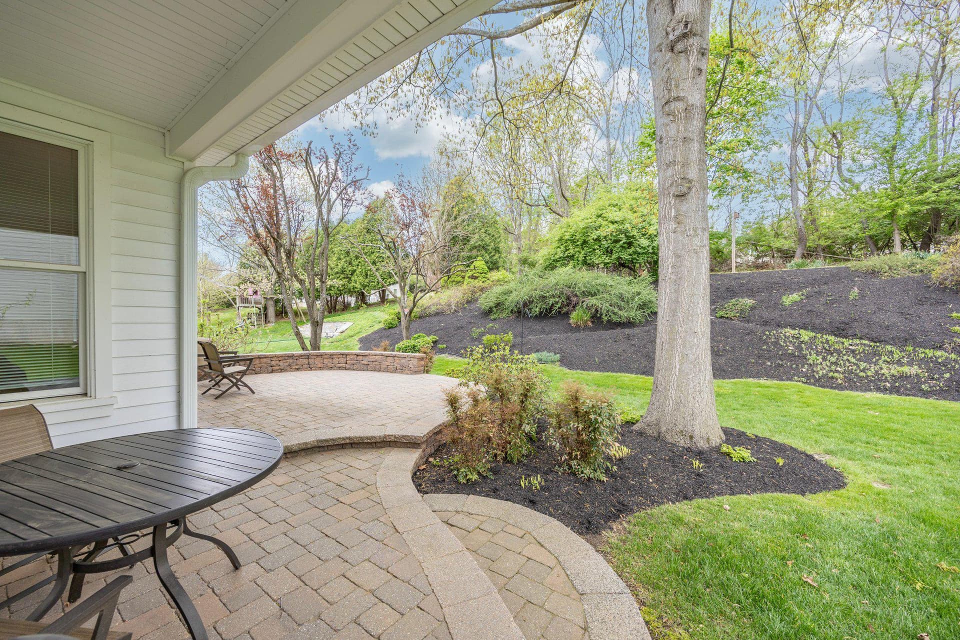 1303 Stonegate Drive photo 10