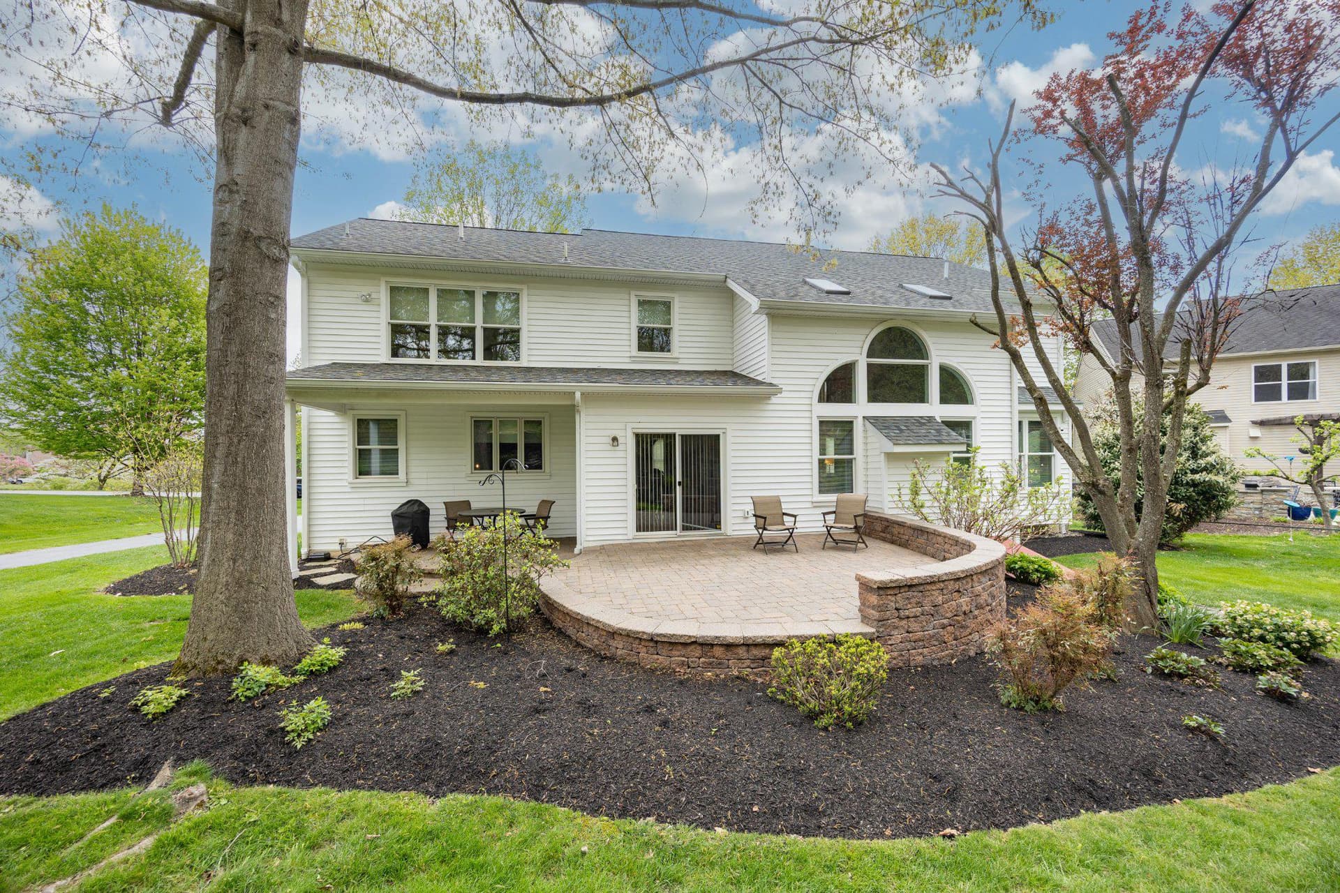1303 Stonegate Drive photo 9