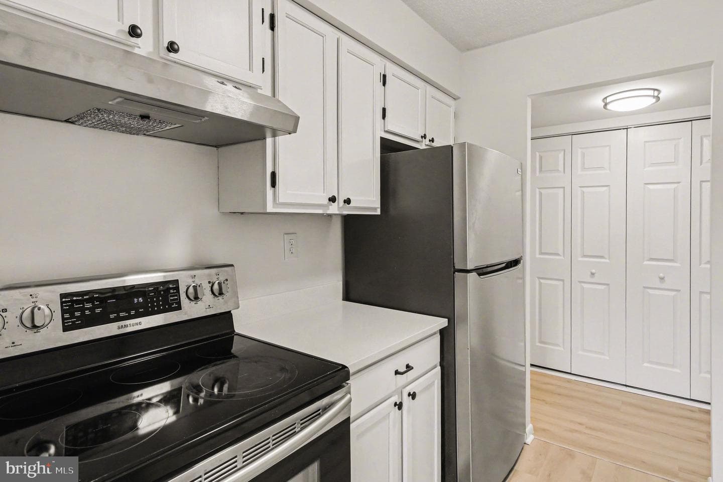 3311 Valley Drive #3311 photo 8
