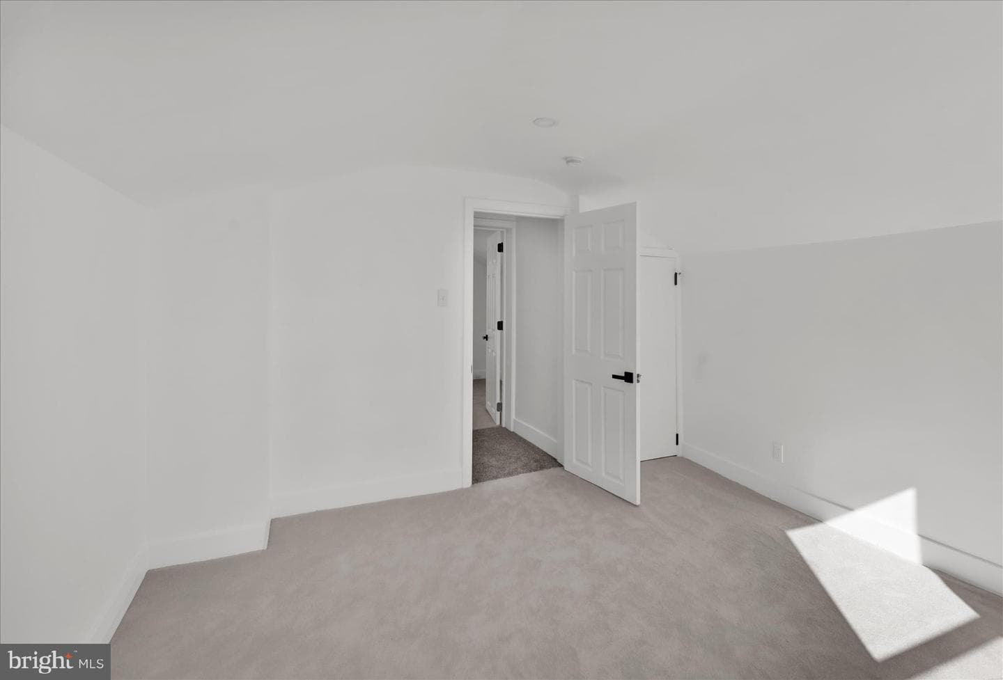 40 W Birch Street photo 30