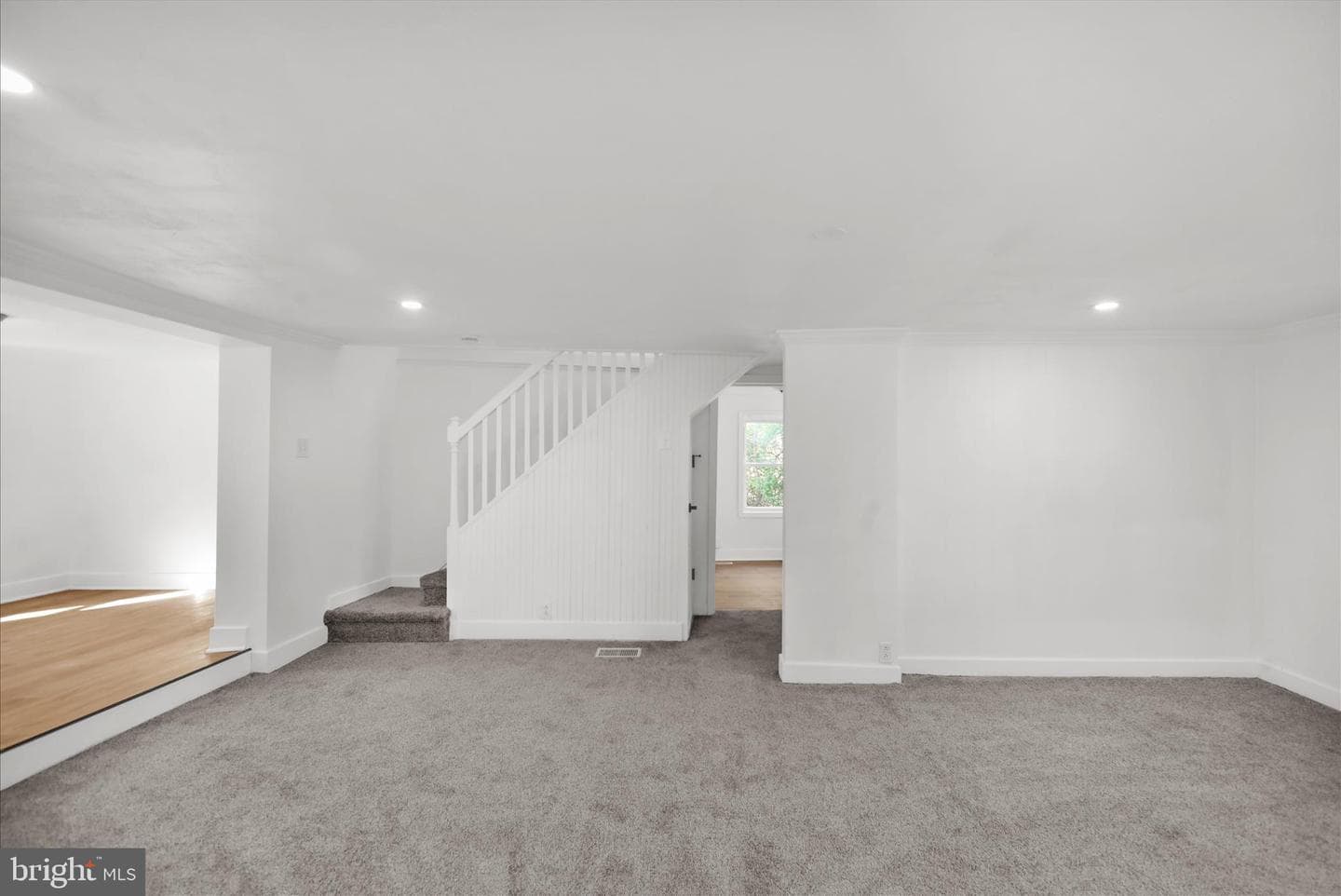 40 W Birch Street photo 9