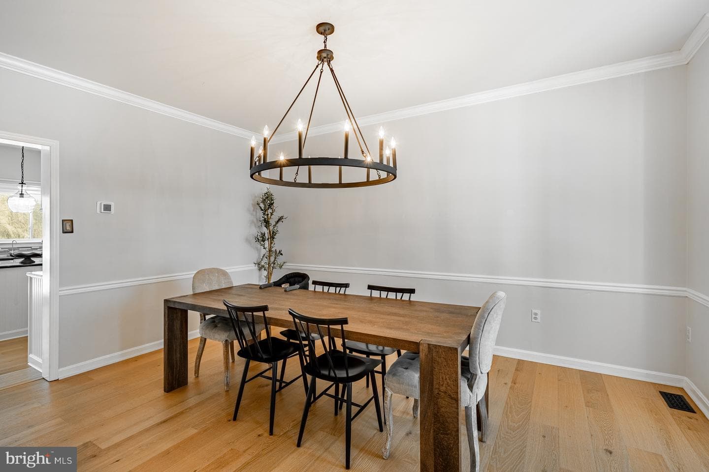 11 Meadow Wood Lane photo 13