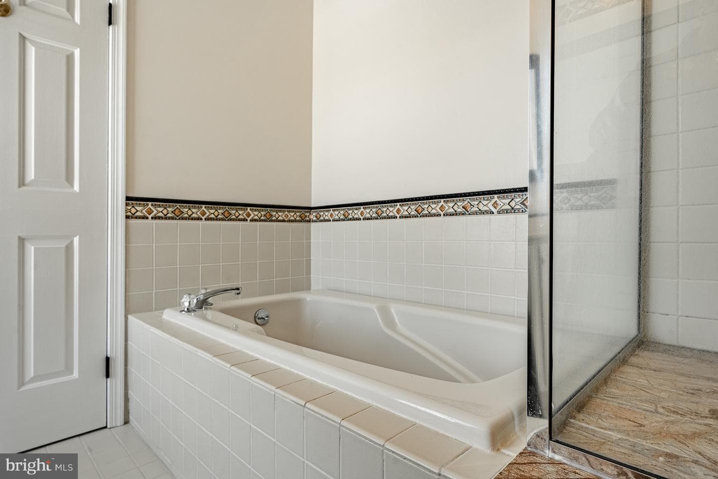 11 Meadow Wood Lane photo 35