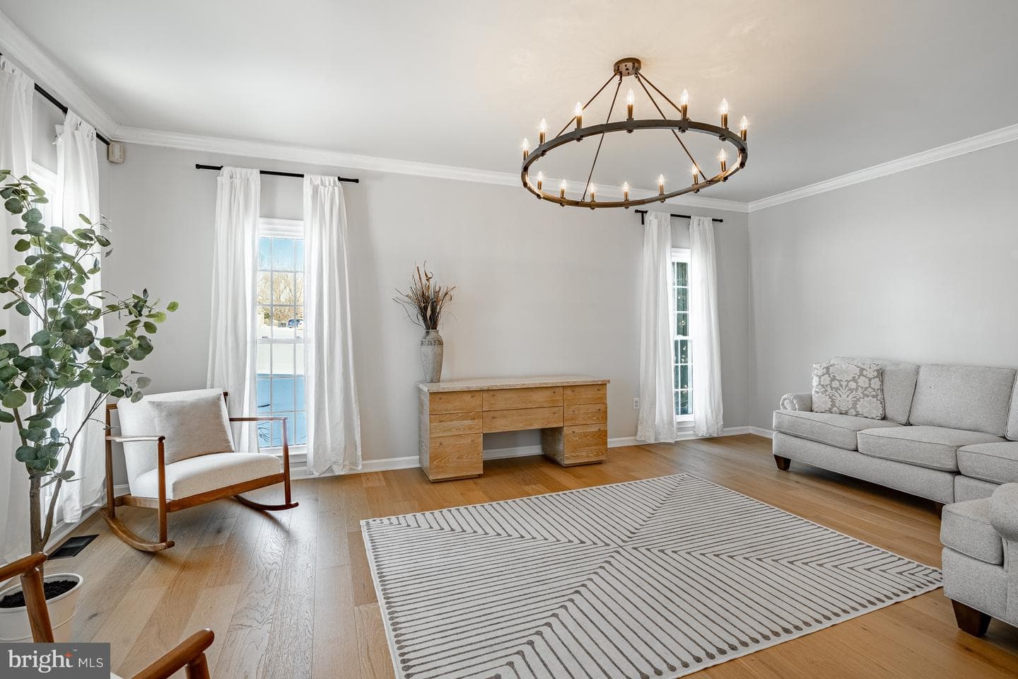 11 Meadow Wood Lane photo 6