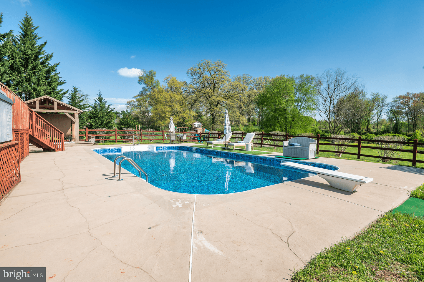 11 Meadow Wood Lane photo 68