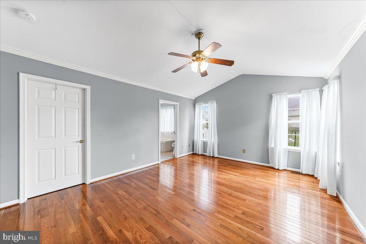 418 E Glenview Drive photo 4
