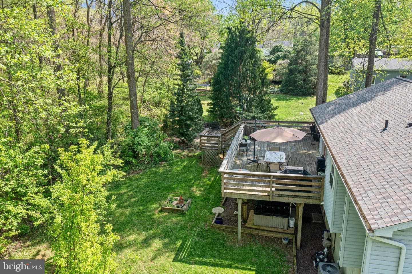 279 Lafayette Road photo 7