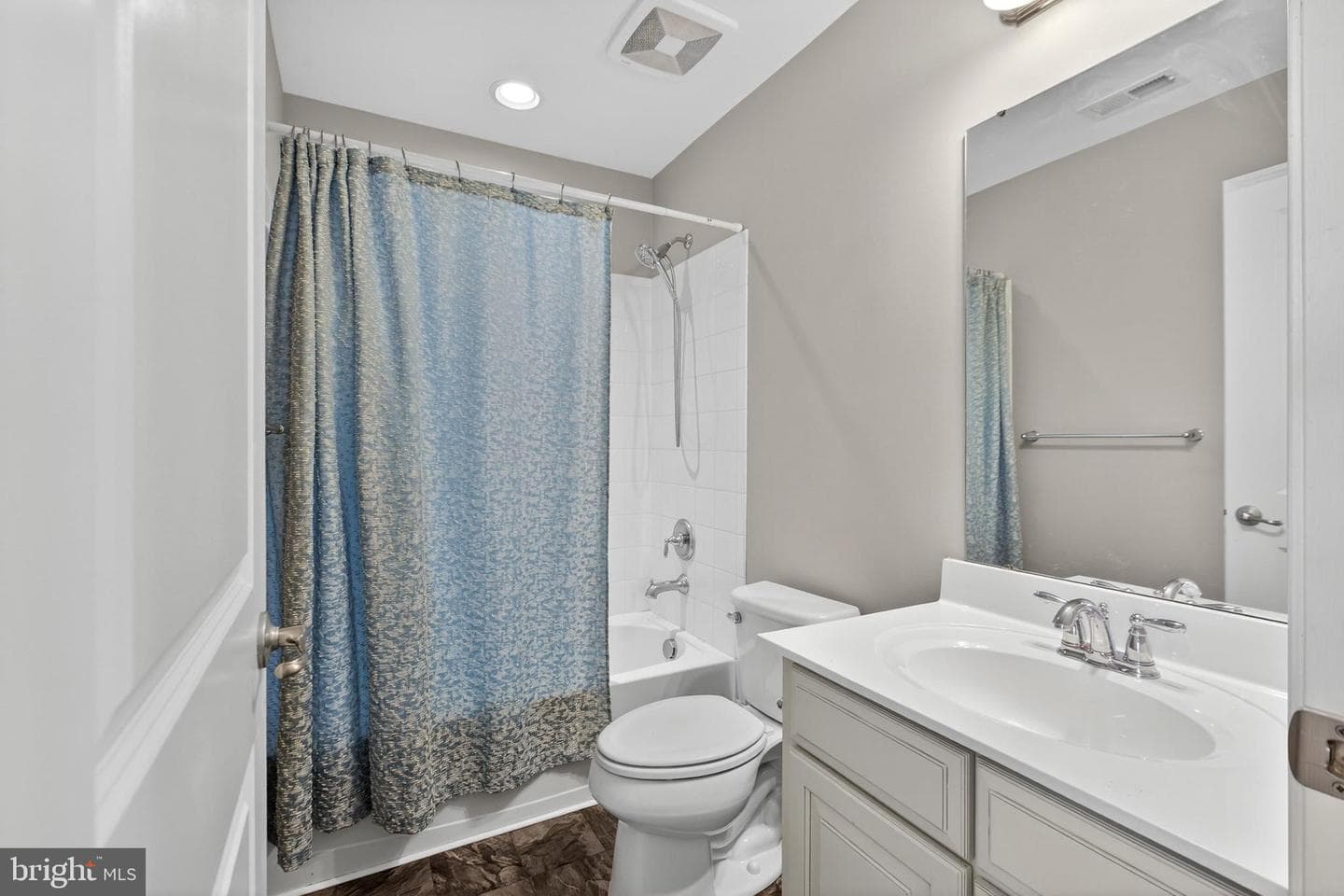 114 N Harner Boulevard photo 12