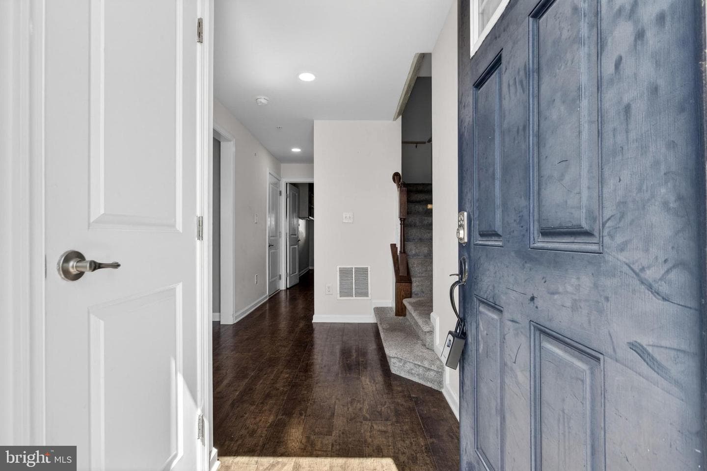 114 N Harner Boulevard photo 13