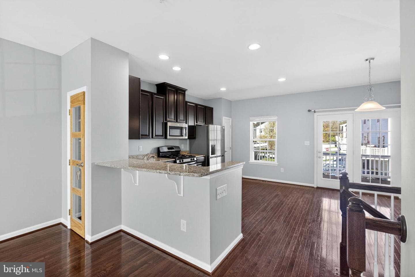114 N Harner Boulevard photo 15