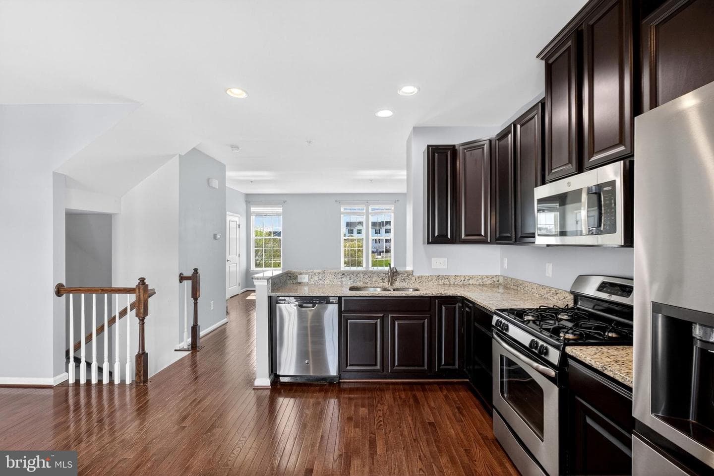 114 N Harner Boulevard photo 6