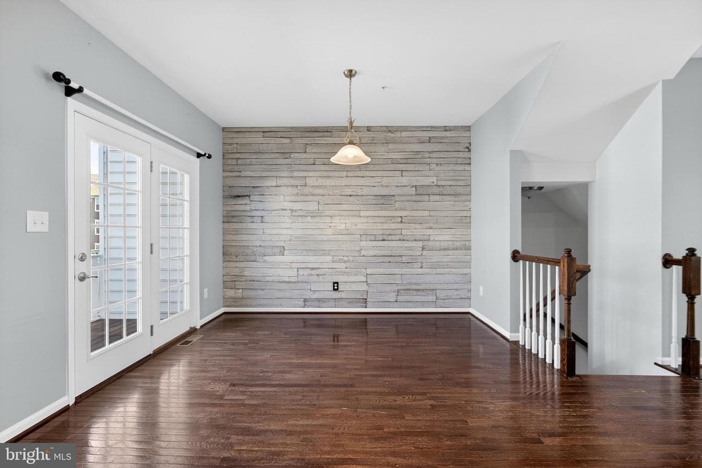 114 N Harner Boulevard photo 8
