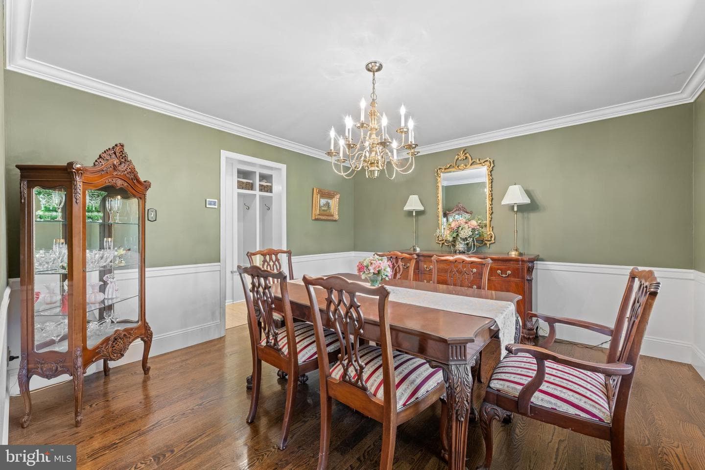 1064 Beaumont Road photo 15
