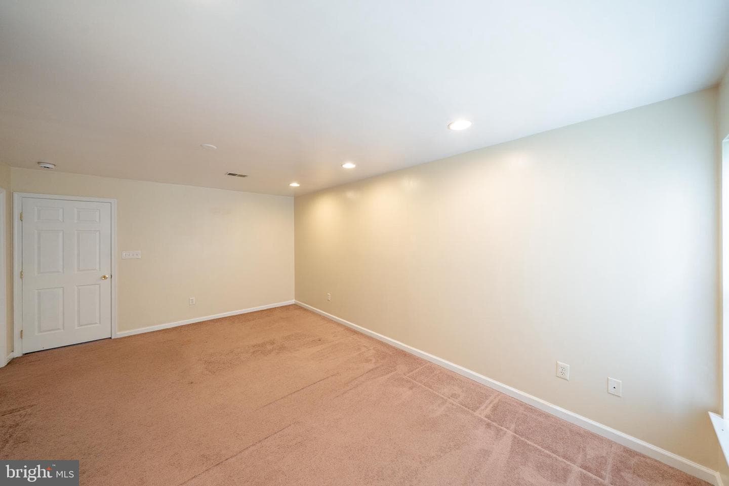 990 Fernhill Road #105 photo 33