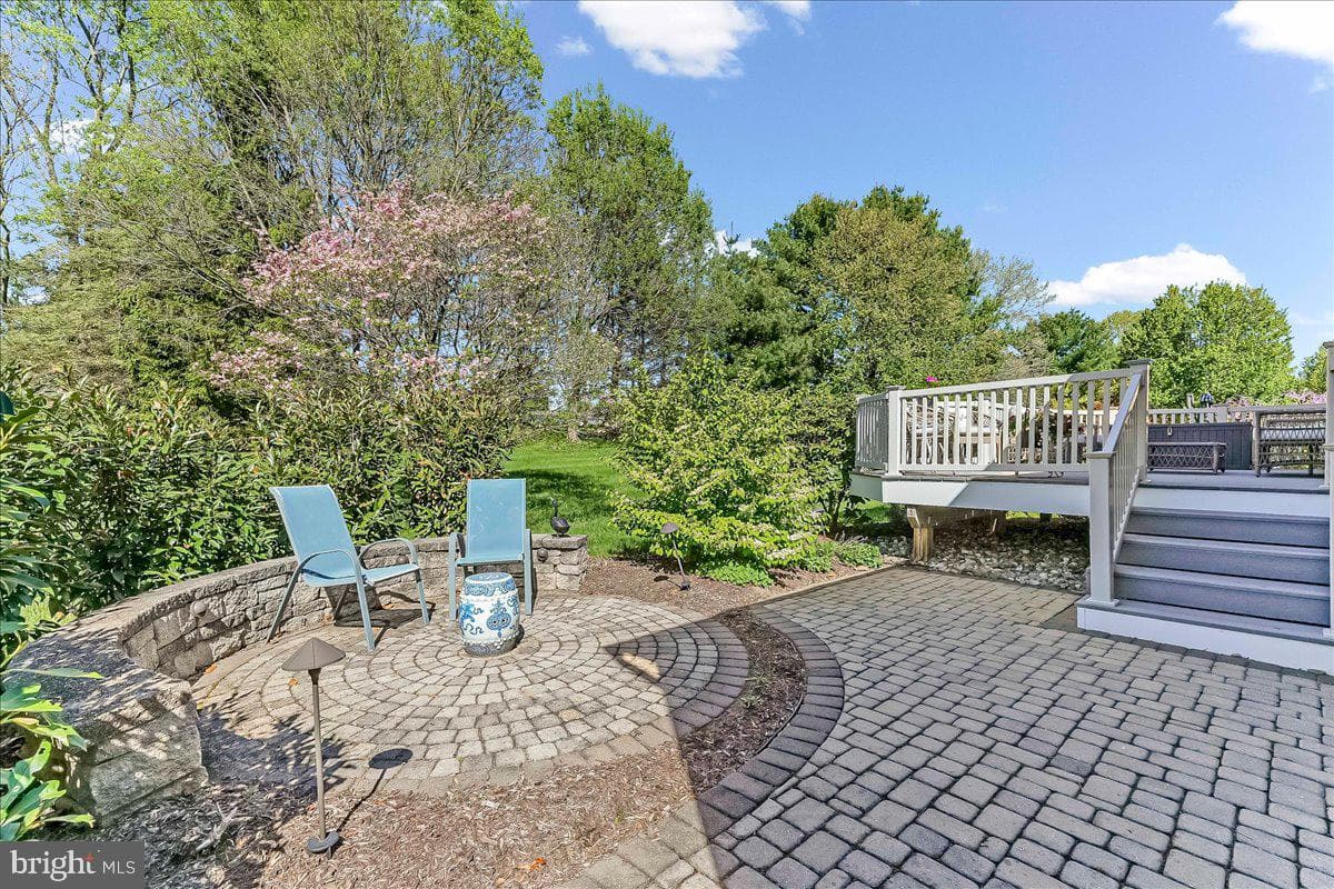 131 Violet Drive photo 38