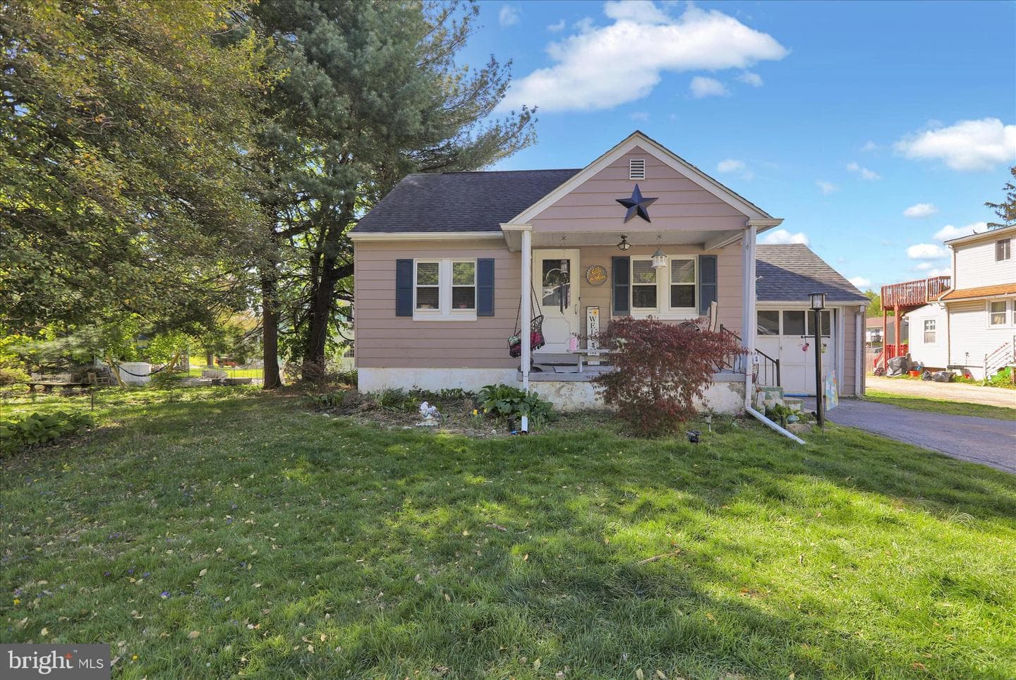3810 Humpton Road photo 2