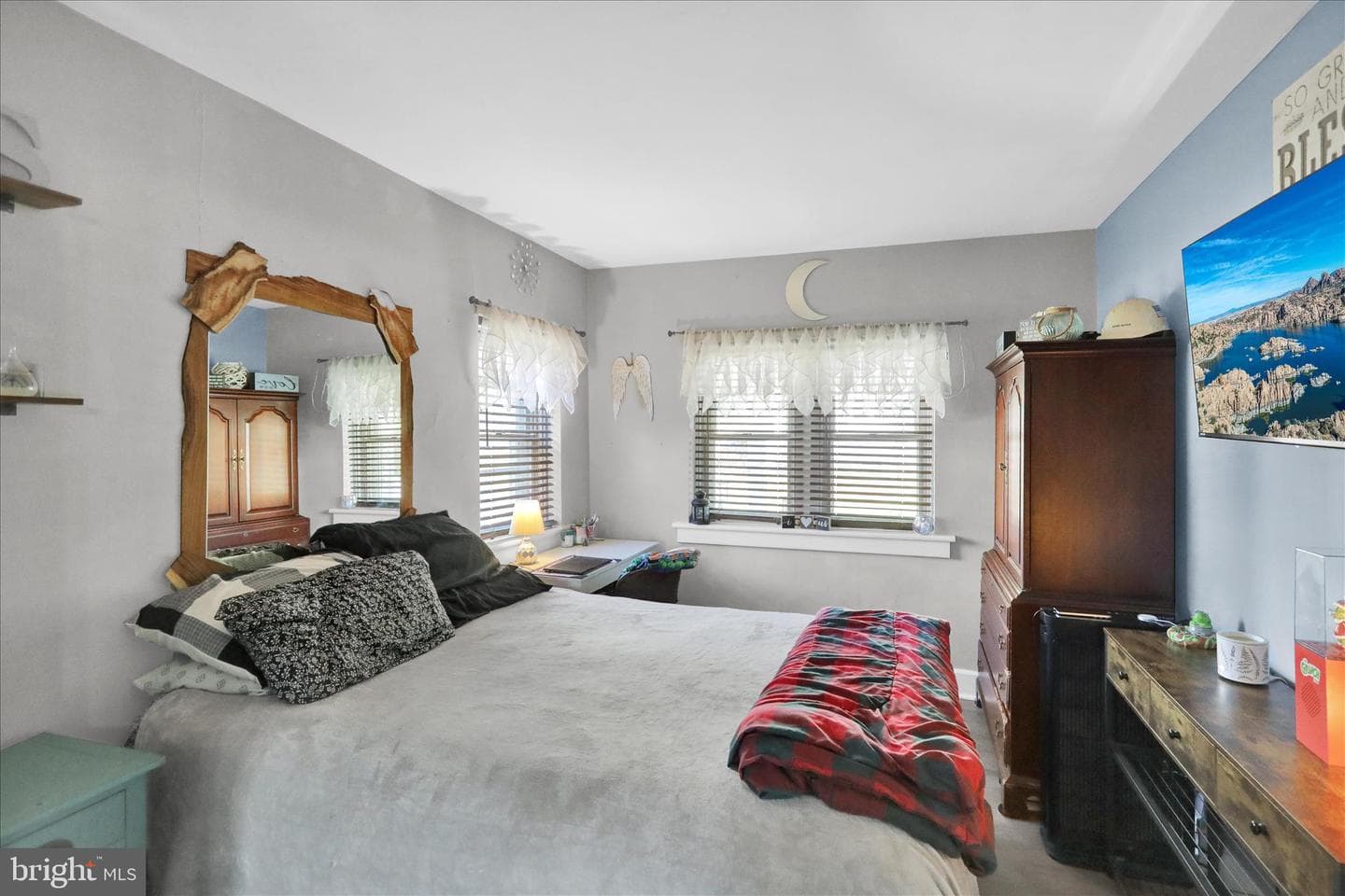 3810 Humpton Road photo 9